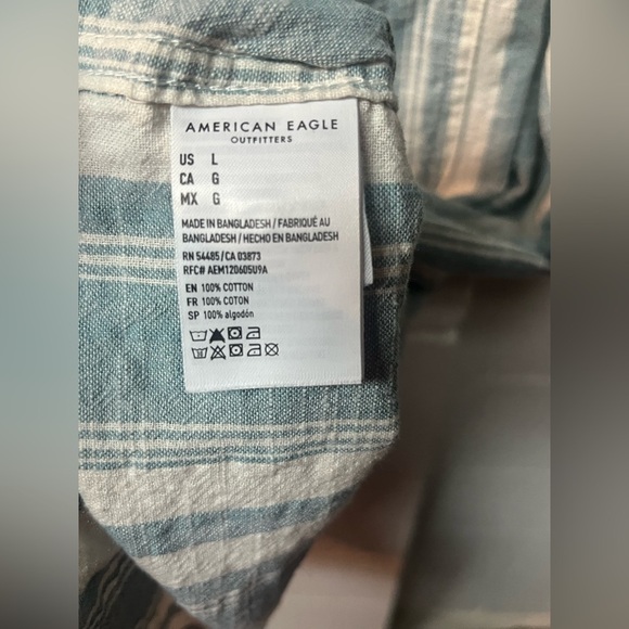 American Eagle Men's Shirt Size
L Short Sleeve Button Linen. - Picture 4 of 4